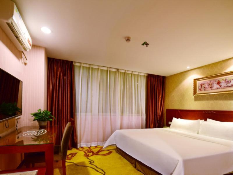 Vienna Hotel Shenzhen Railway Station Exterior photo